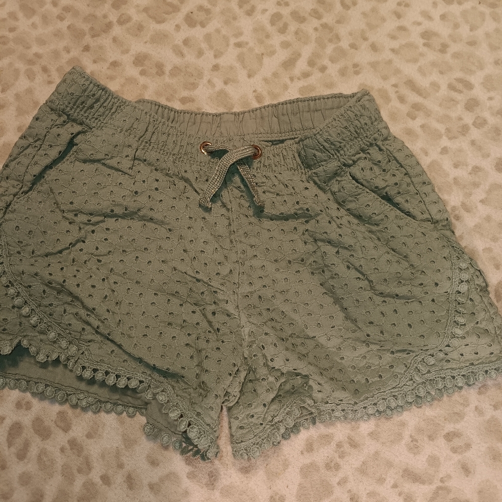 Women's Green Lace Trim Shorts